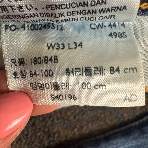 Levis 501 Men's 33x34 Straight Leg Blue Medium Wash Button Fly Blue Jean Casual - Picture 6 of 9